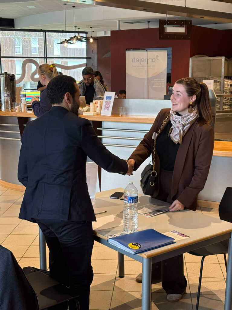 Echange lors du forum inversé de l'alternance dans les Hauts-de-France