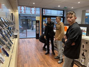 visite de la boutique Orange à Berck-sur-Mer