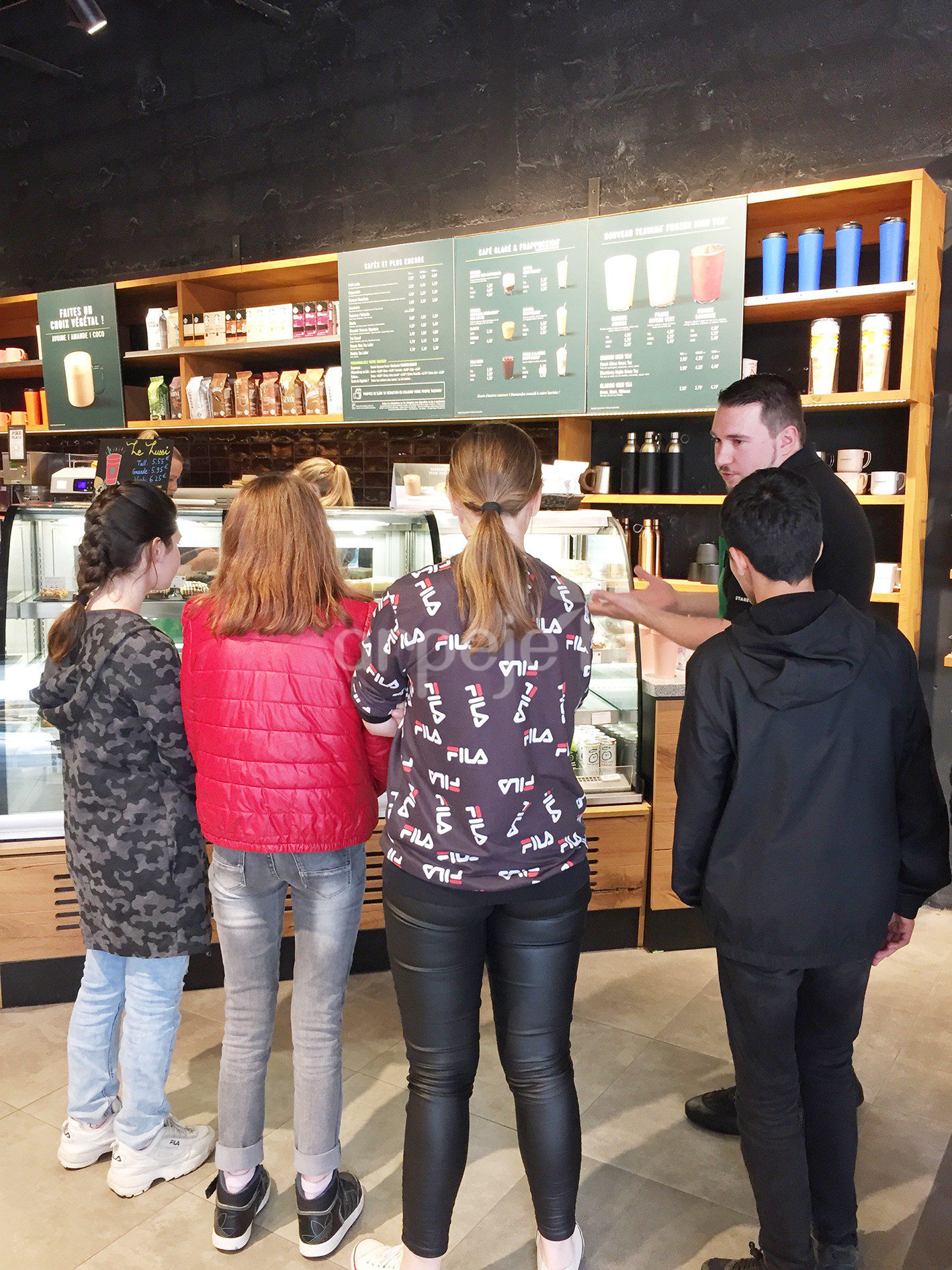 Exploration des métiers chez Starbucks